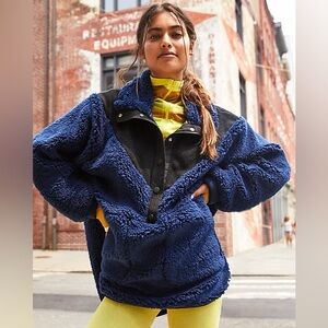 Free People Fall To Rise Fleece Quarter Zip blue and black size Small